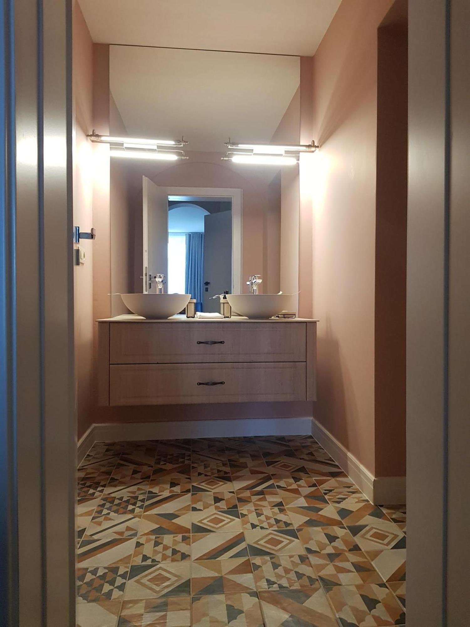 Atlantic Boutique Hotel Târgu-Mureş Eksteriør billede