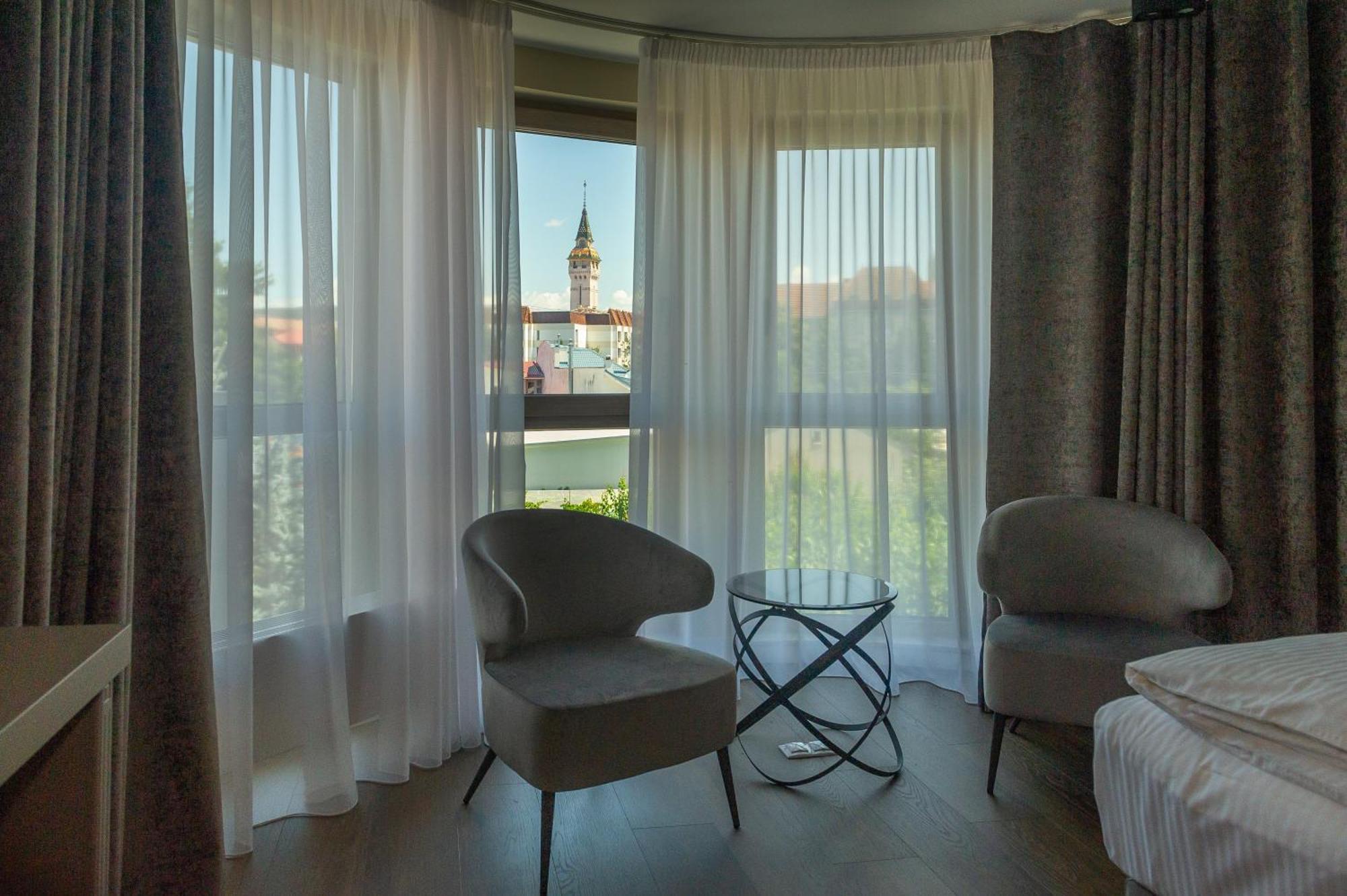 Atlantic Boutique Hotel Târgu-Mureş Eksteriør billede